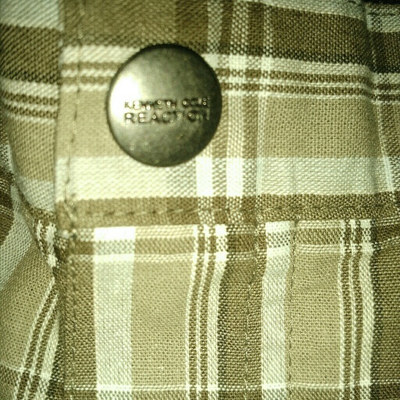 Kenneth Cole Reaction boy's shorts (gently used). - Picture 2 of 3